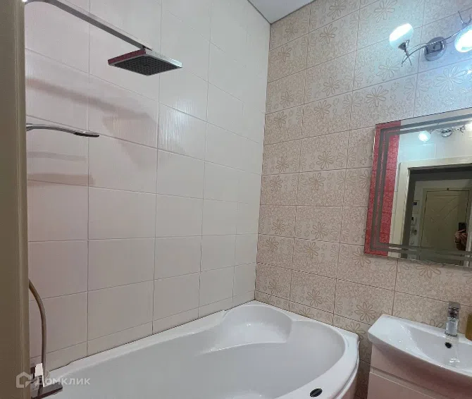 Продаётся 3-комнатная квартира, 87 м²