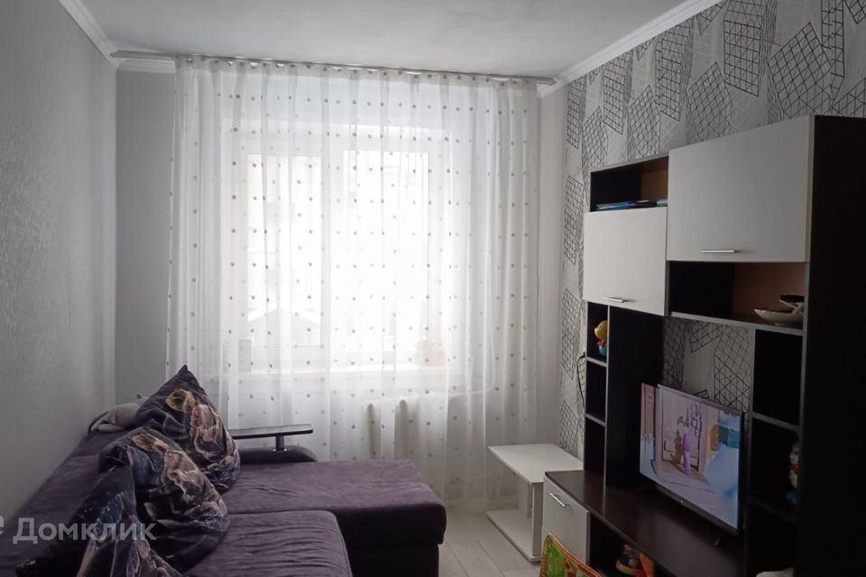 Продаётся 3-комнатная квартира, 60.9 м²