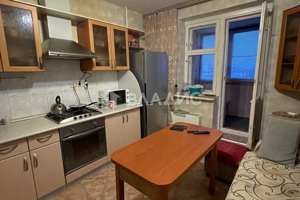 Продаётся 2-комнатная квартира, 79.7 м²