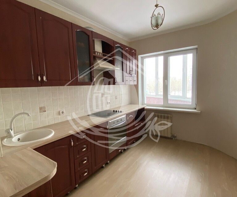Продаётся 3-комнатная квартира, 103.9 м²