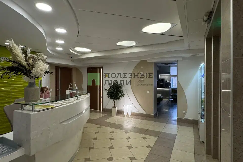Продаётся помещение своб. назначения, 1000 м²