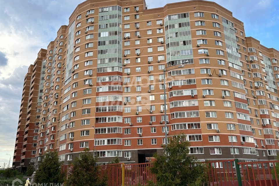 Продаётся 1-комнатная квартира, 44.2 м²