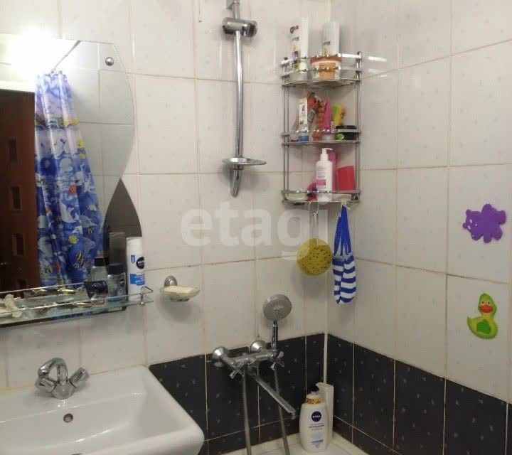 Продаётся 3-комнатная квартира, 64 м²