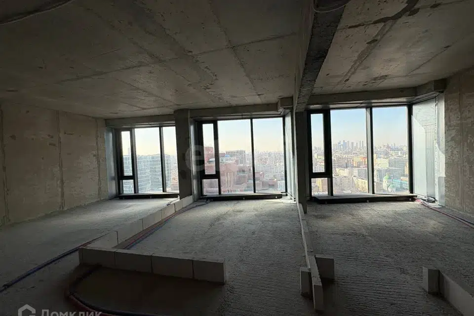 Продаётся 4-комнатная квартира, 85.7 м²