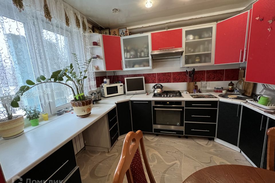 Продаётся 3-комнатная квартира, 64.9 м²