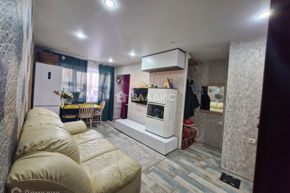 Продаётся 3-комнатная квартира, 43.1 м²