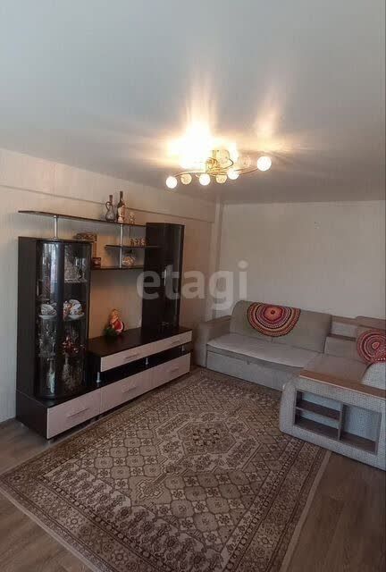 Продаётся 2-комнатная квартира, 44.8 м²