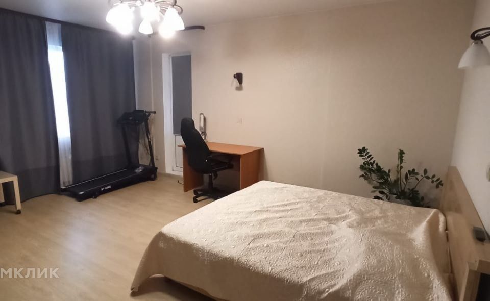 Сдаётся 1-комнатная квартира, 51 м²