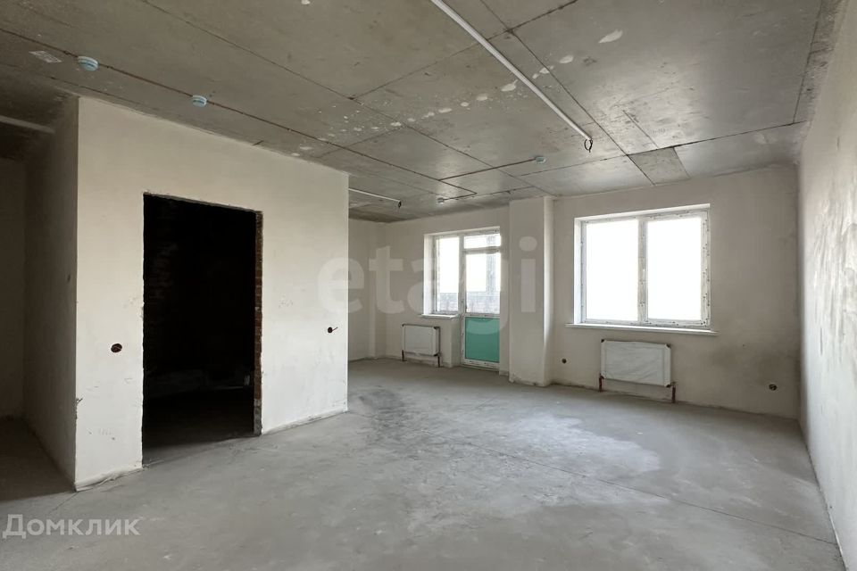 Продаётся 1-комнатная квартира, 42 м²