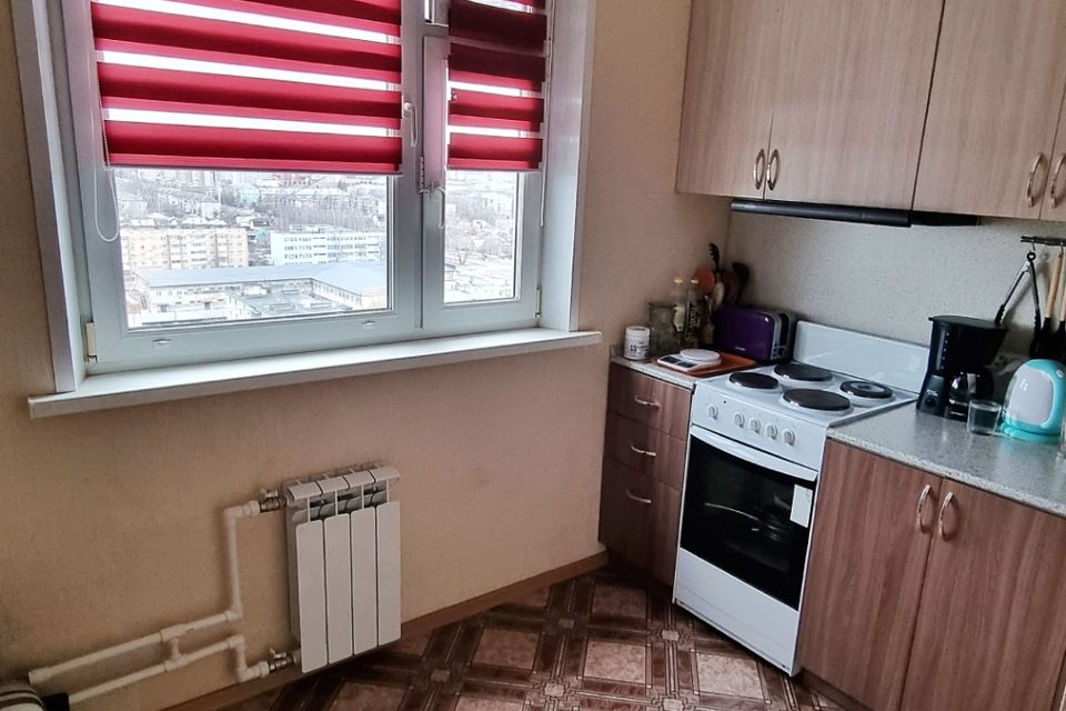 Продаётся 1-комнатная квартира, 37.9 м²