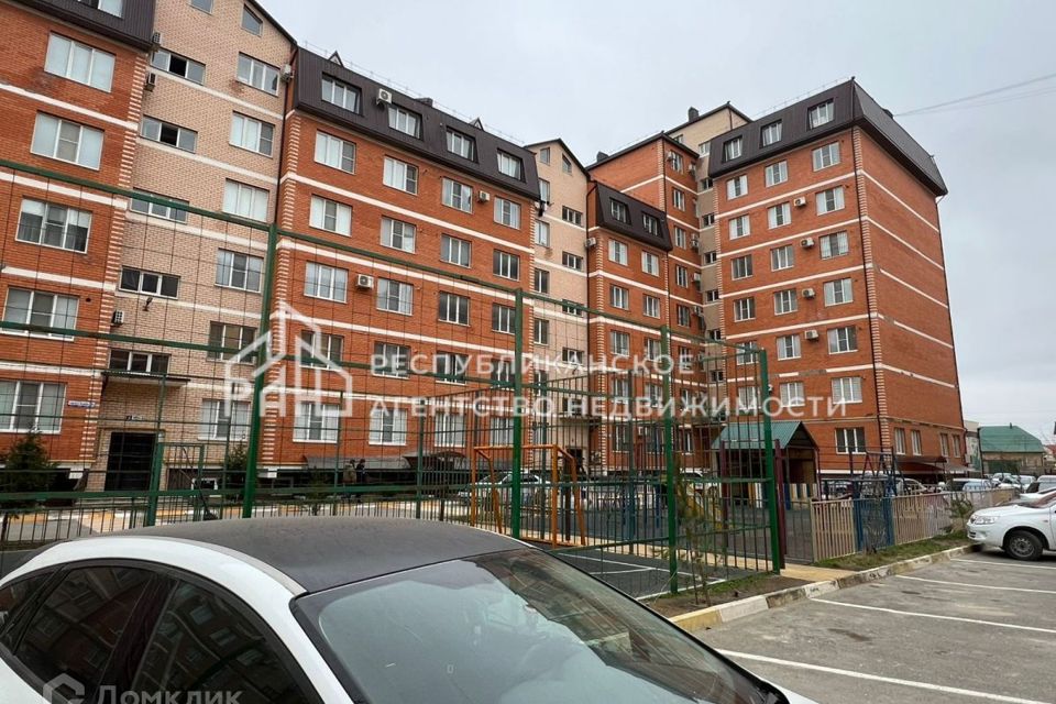 Продаётся 3-комнатная квартира, 111 м²