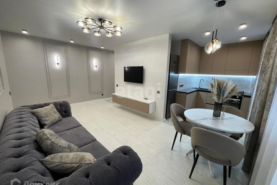 Продаётся 3-комнатная квартира, 56 м²