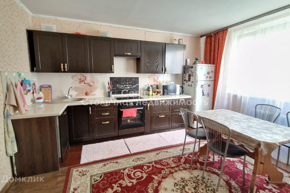 Продаётся 5-комнатная квартира, 100.3 м²