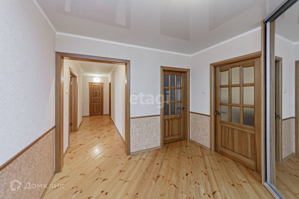 Продаётся 4-комнатная квартира, 113.4 м²