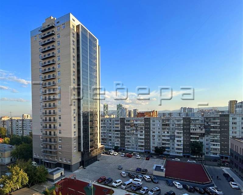 Продаётся 3-комнатная квартира, 113.6 м²