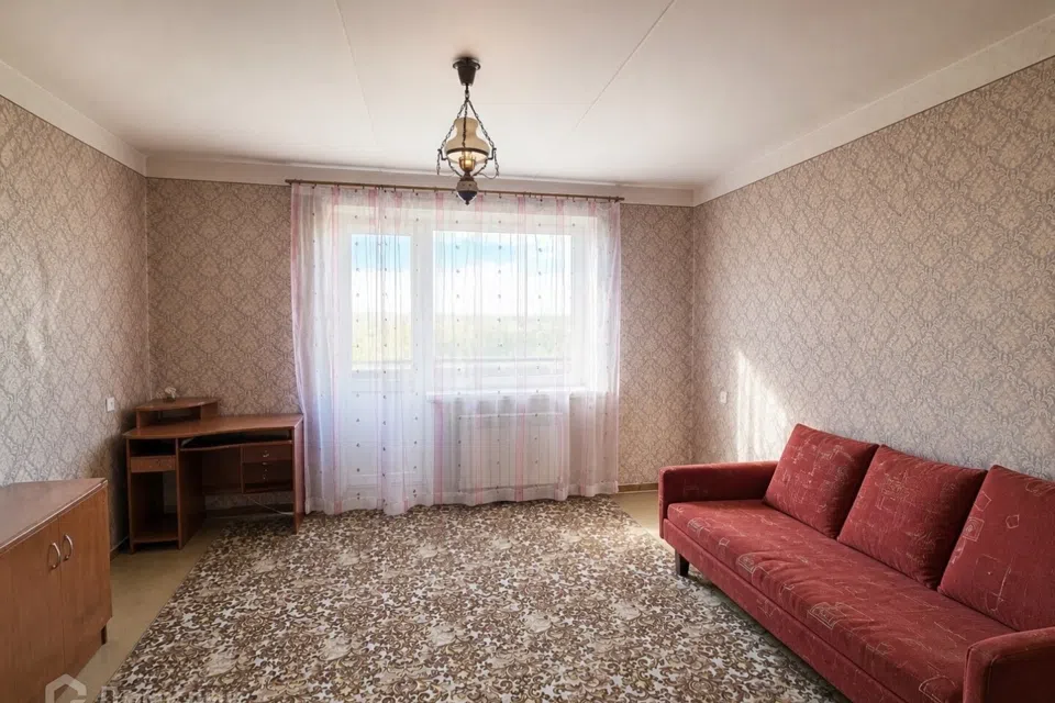 Продаётся 4-комнатная квартира, 79.7 м²