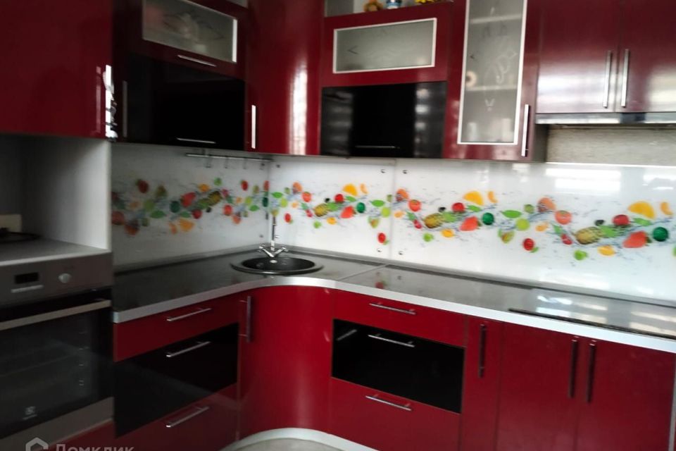 Продаётся 1-комнатная квартира, 37.4 м²
