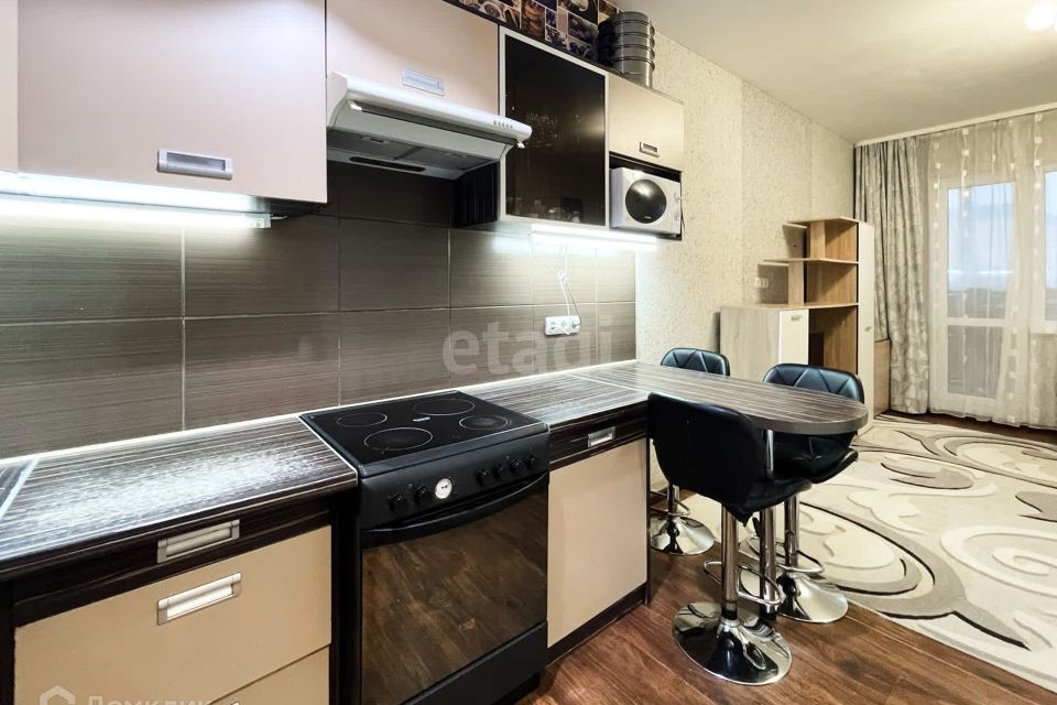 Продаётся 1-комнатная квартира, 43.8 м²