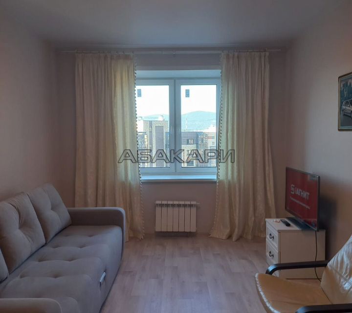 Сдаётся 1-комнатная квартира, 38 м²