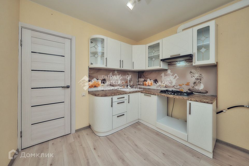 Продаётся 2-комнатная квартира, 48.9 м²