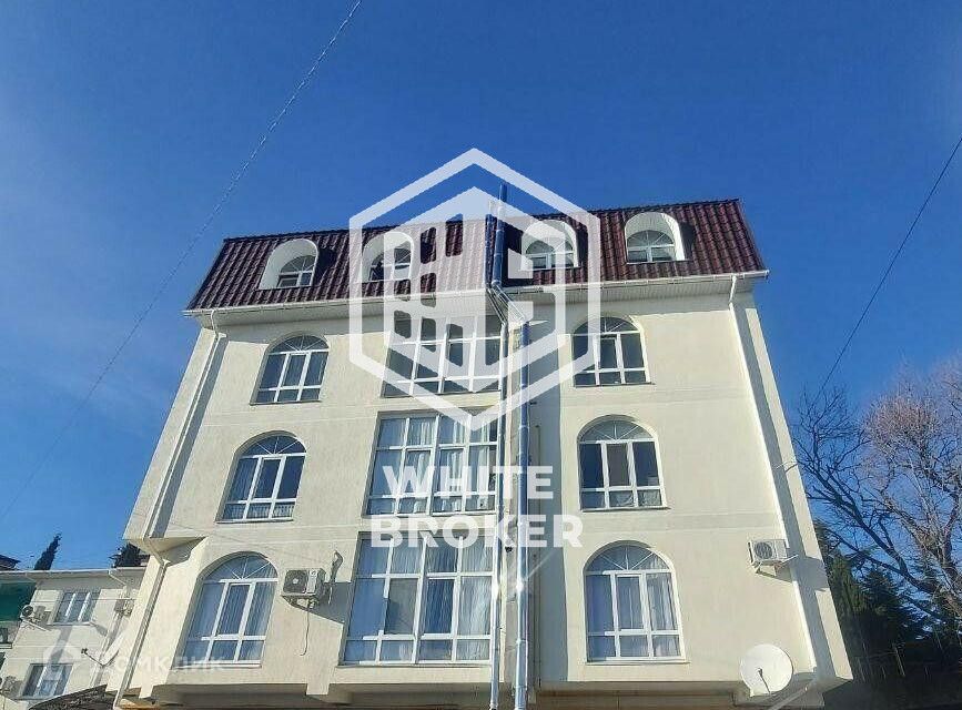 Продаётся 2-комнатная квартира, 73.1 м²