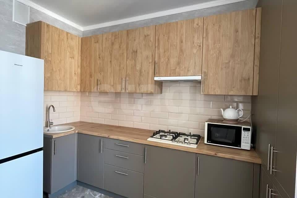 Продаётся 1-комнатная квартира, 37 м²