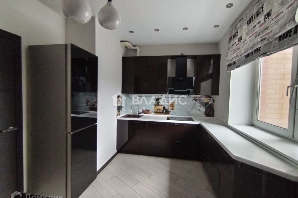 Сдаётся 2-комнатная квартира, 56.1 м²