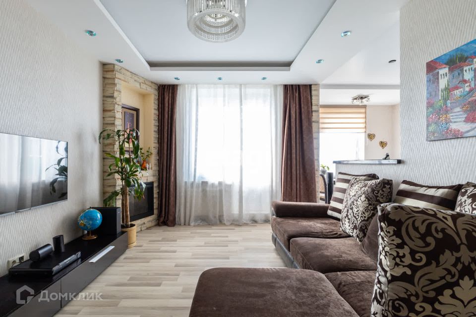Продаётся 3-комнатная квартира, 77.3 м²