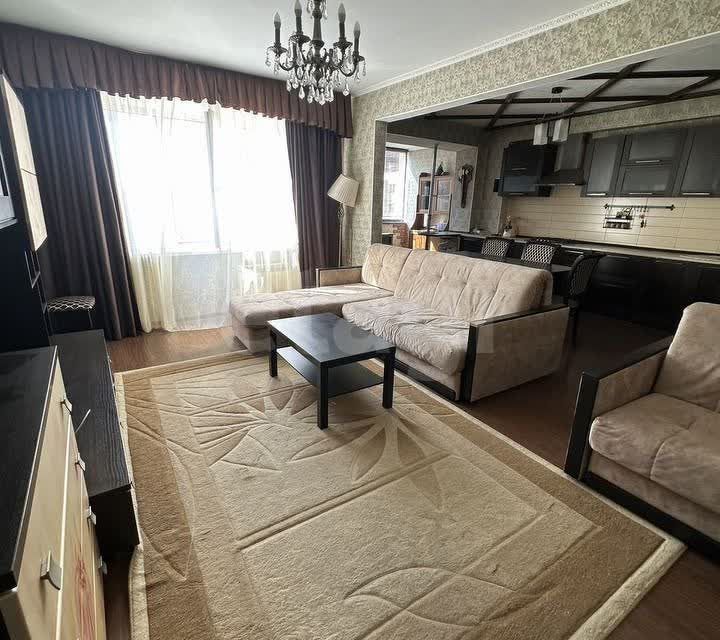 Продаётся 3-комнатная квартира, 83.3 м²