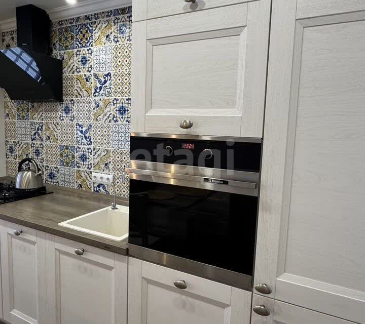 Продаётся 1-комнатная квартира, 37.1 м²