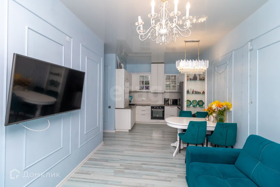 Продаётся 2-комнатная квартира, 60.7 м²