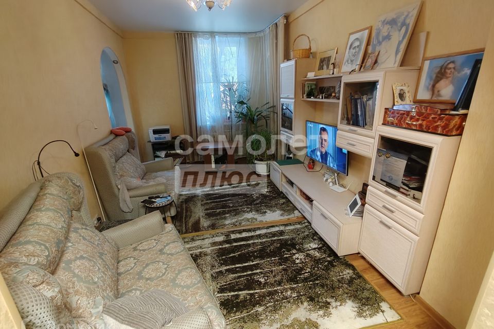 Продаётся 3-комнатная квартира, 72.4 м²