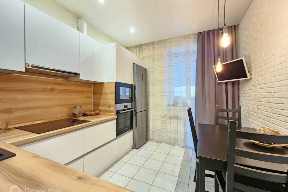 Продаётся 1-комнатная квартира, 44 м²