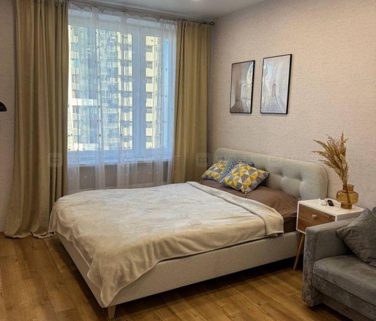 Продаётся 1-комнатная квартира, 35.8 м²