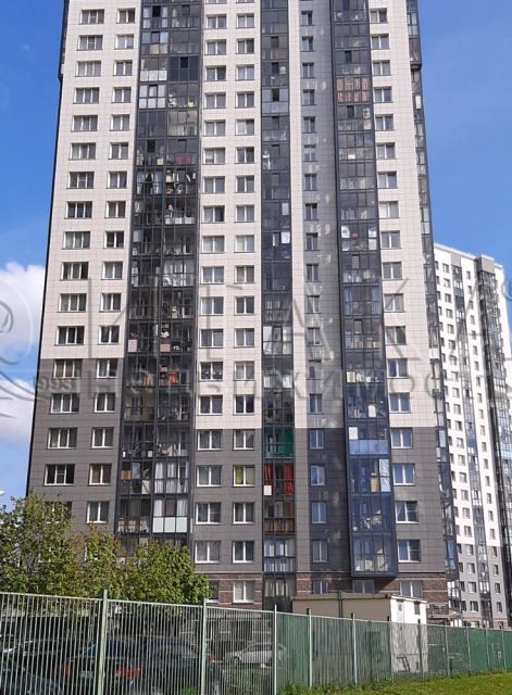 Продаётся 1-комнатная квартира, 45.6 м²