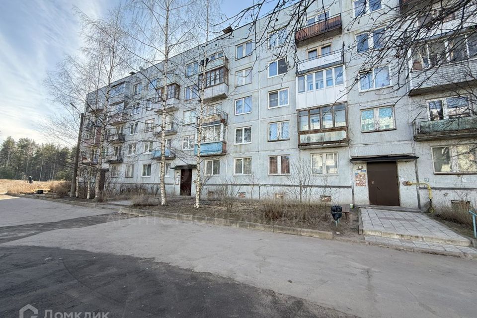 Продаётся 2-комнатная квартира, 47.6 м²
