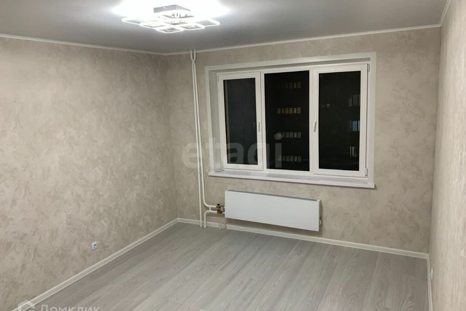 Продаётся 1-комнатная квартира, 37 м²