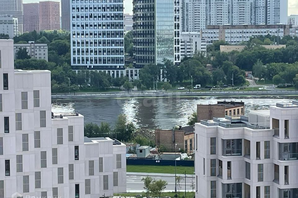 Продаётся 1-комнатная квартира, 41.3 м²