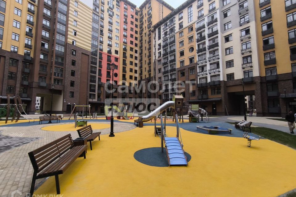 Продаётся 2-комнатная квартира, 43.6 м²