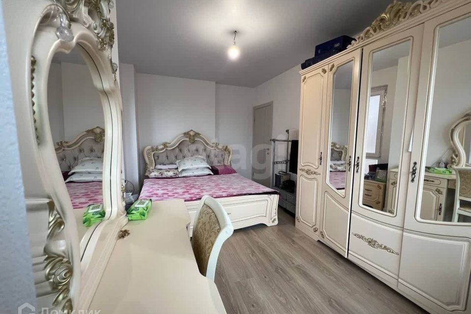 Продаётся 3-комнатная квартира, 77.7 м²