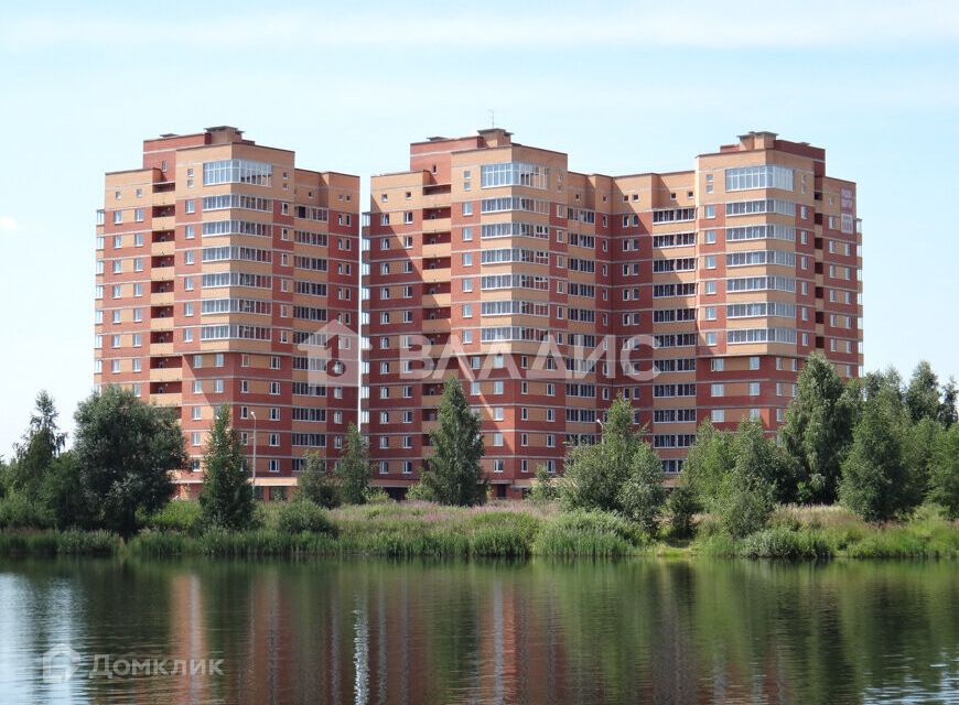 Продаётся 2-комнатная квартира, 76.1 м²