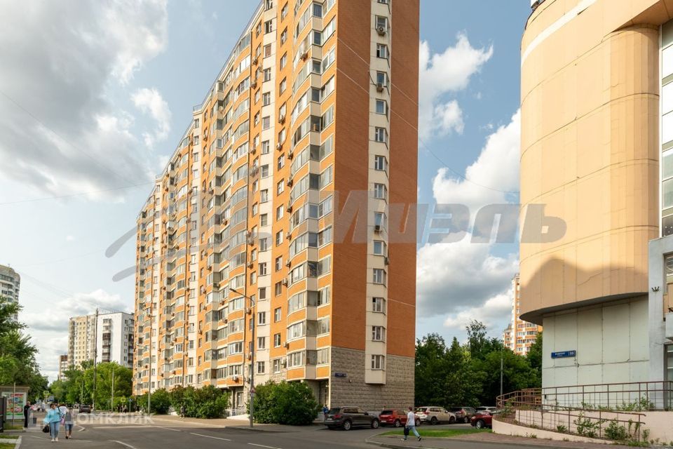 Продаётся 3-комнатная квартира, 81.2 м²
