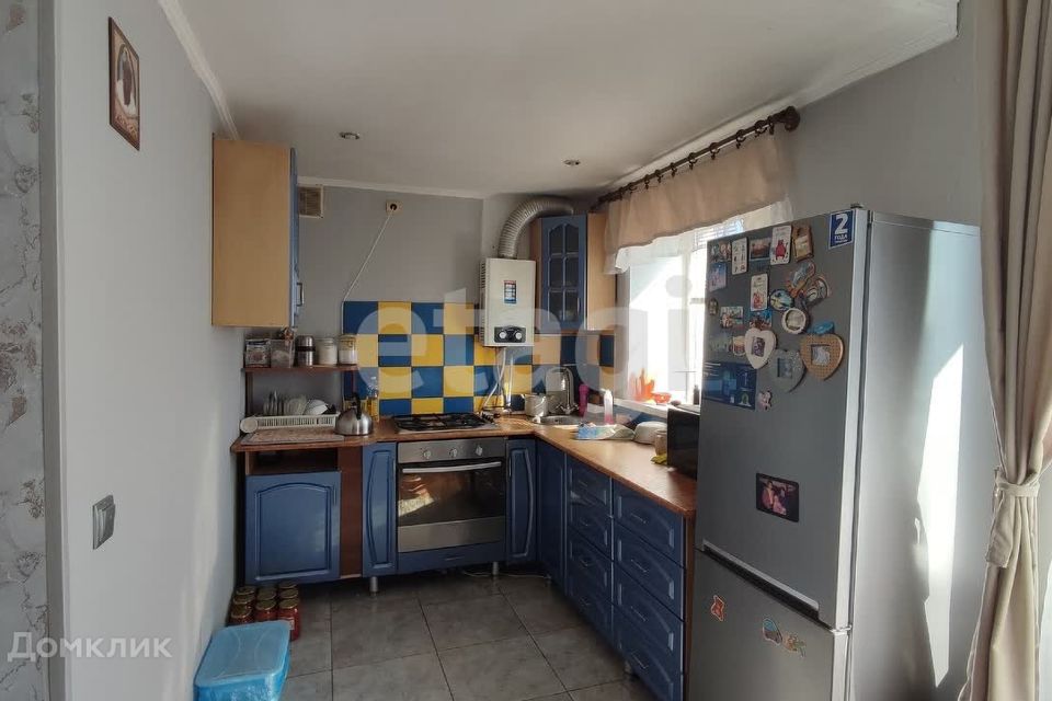 Продаётся 3-комнатная квартира, 41.8 м²