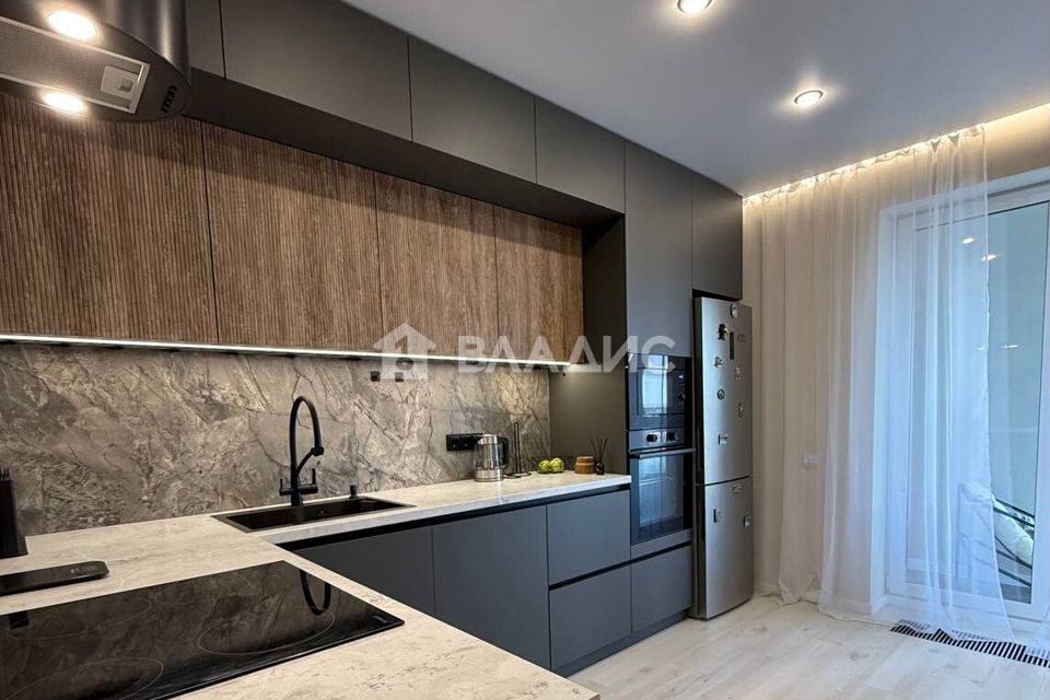 Продаётся 1-комнатная квартира, 42.5 м²