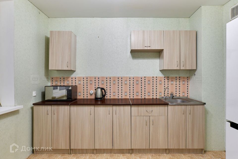 Продаётся 1-комнатная квартира, 37 м²