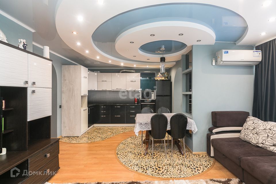 Продаётся 3-комнатная квартира, 64 м²