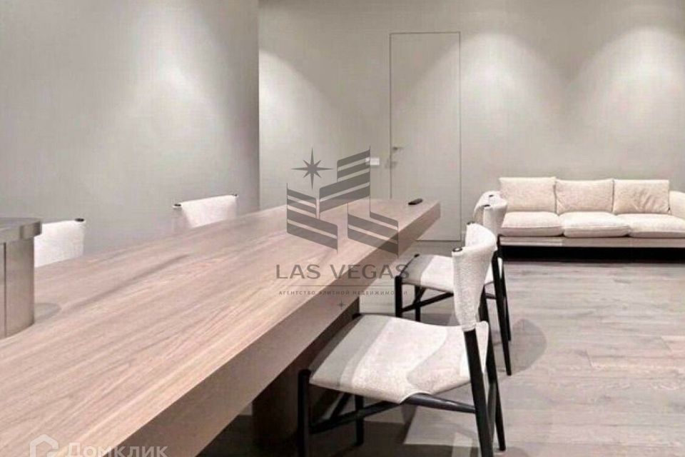 Сдаётся 2-комнатная квартира, 70 м²