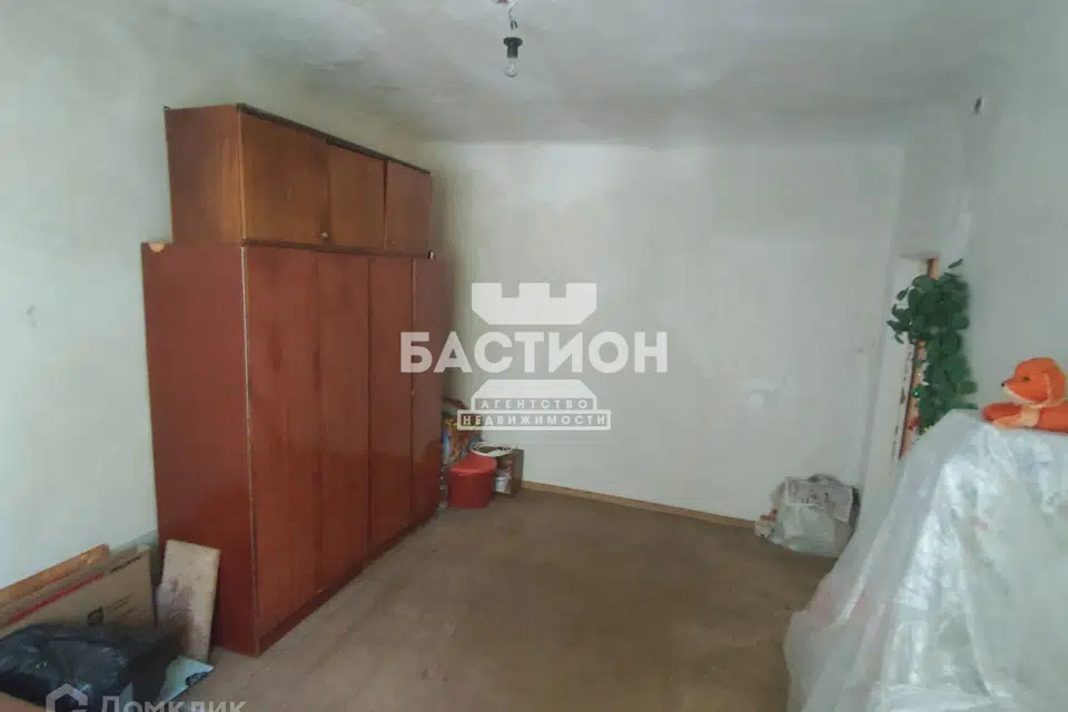 Продаётся 3-комнатная квартира, 54.7 м²