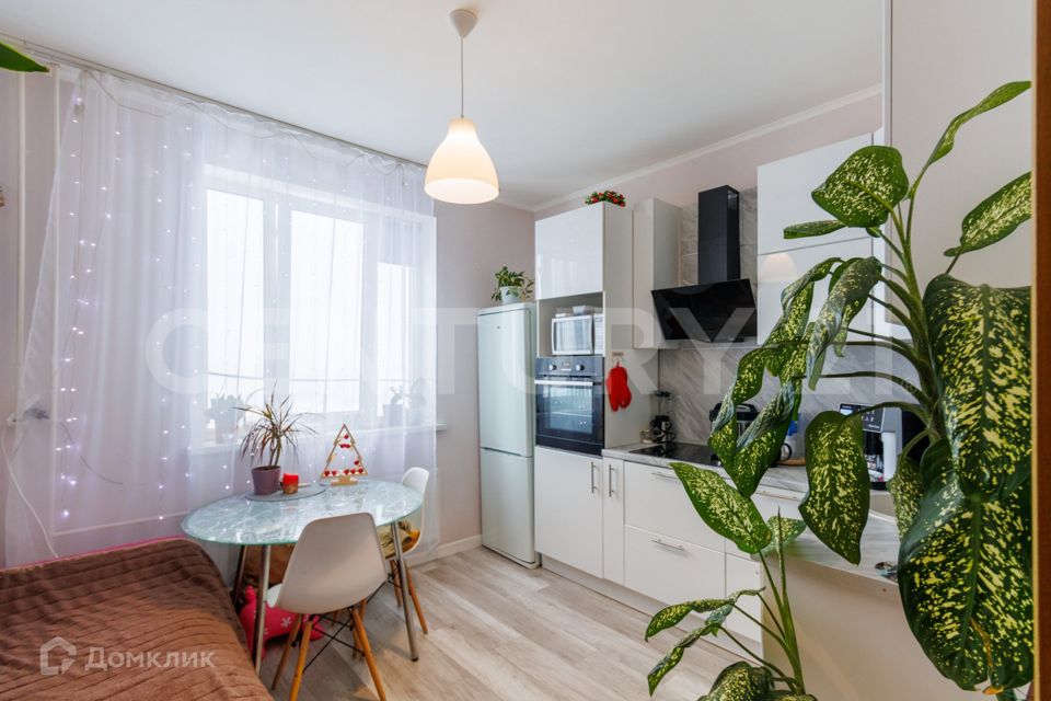 Продаётся 1-комнатная квартира, 35.8 м²