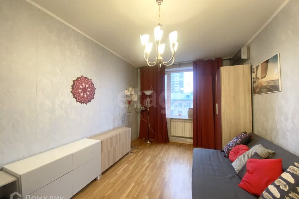 Продаётся 2-комнатная квартира, 55.2 м²